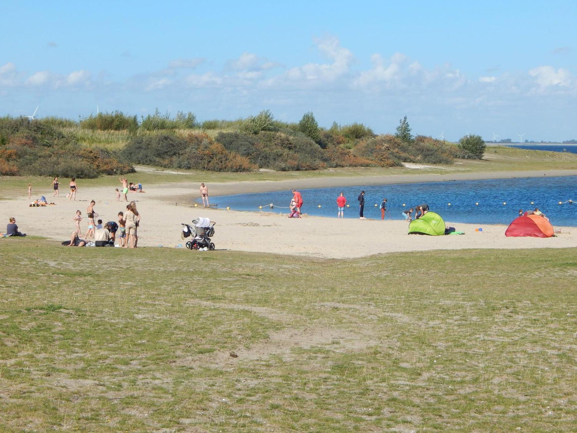 Wunderschoenes-Freistehendes-Ferienhaus-An-Der-See-Sauna-Strand-Yachthafen-Wlan Bruinisse Dış mekan fotoğraf