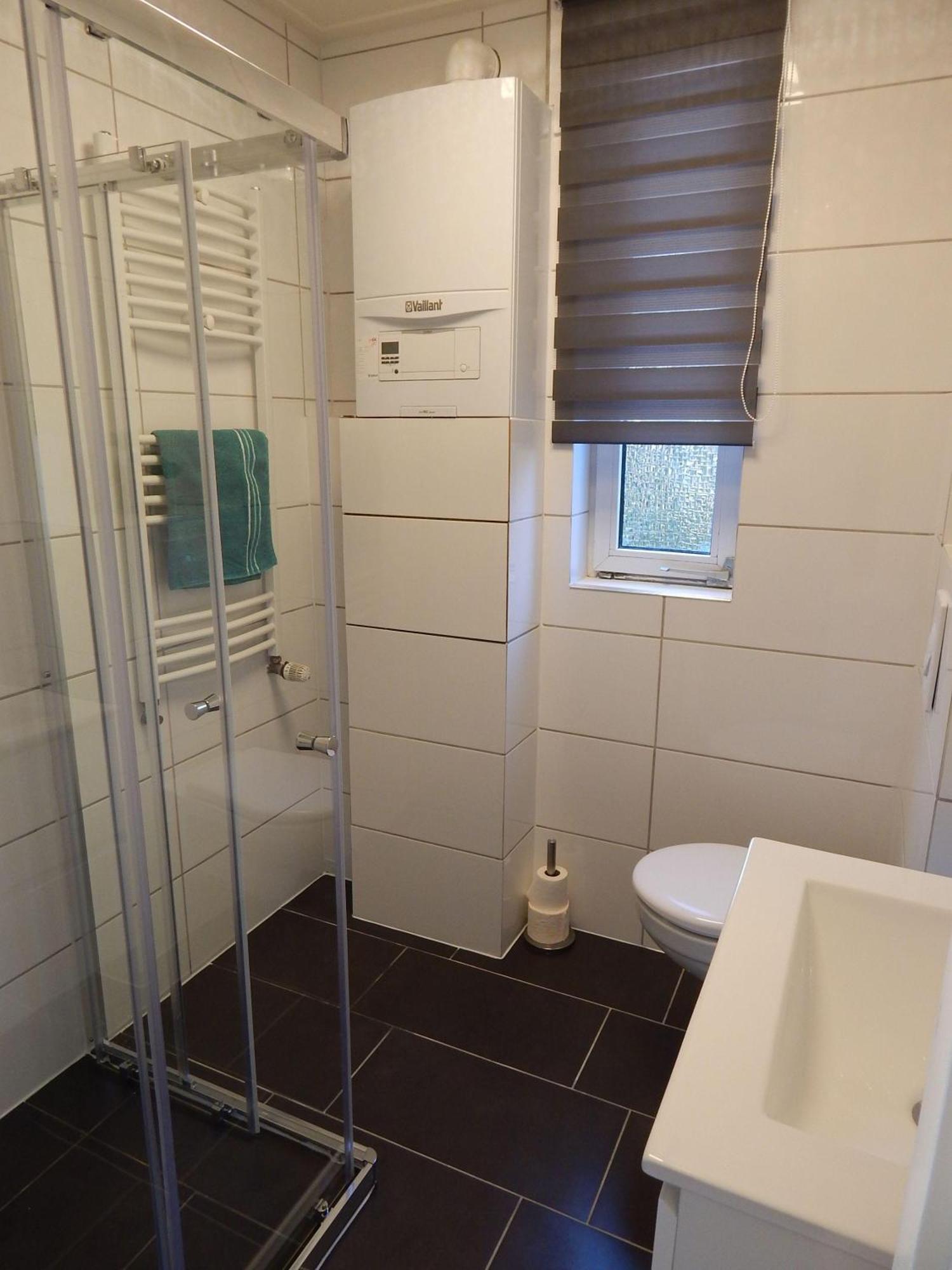 Wunderschoenes-Freistehendes-Ferienhaus-An-Der-See-Sauna-Strand-Yachthafen-Wlan Bruinisse Dış mekan fotoğraf
