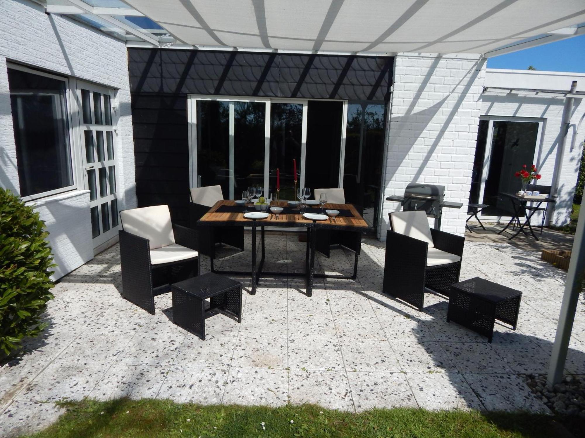 Wunderschoenes-Freistehendes-Ferienhaus-An-Der-See-Sauna-Strand-Yachthafen-Wlan Bruinisse Dış mekan fotoğraf