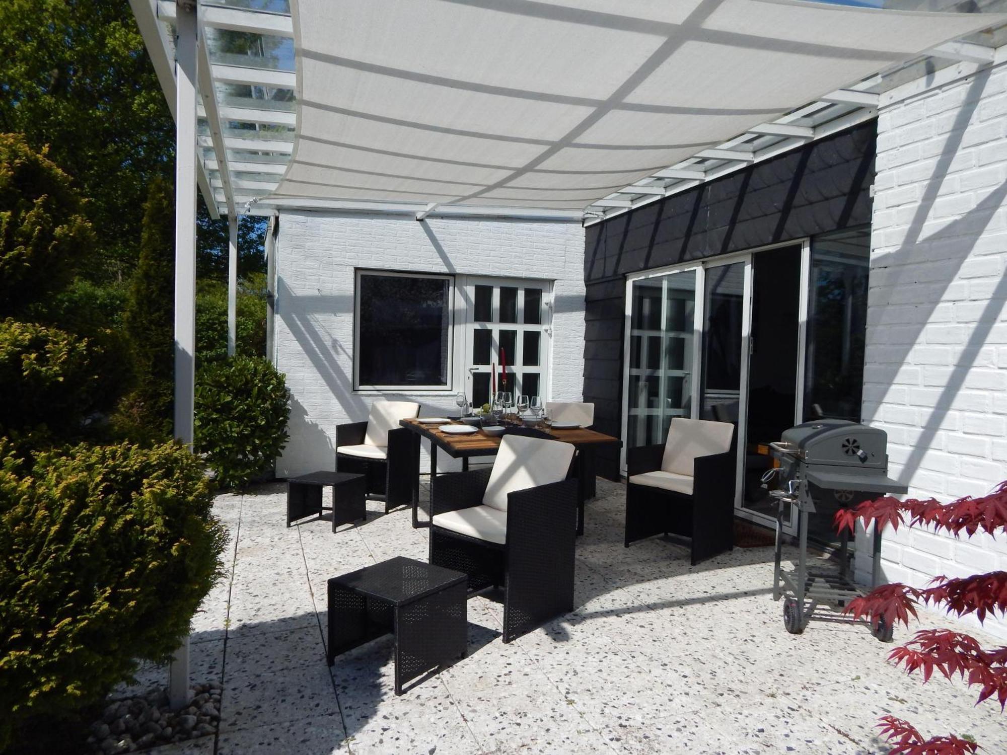 Wunderschoenes-Freistehendes-Ferienhaus-An-Der-See-Sauna-Strand-Yachthafen-Wlan Bruinisse Dış mekan fotoğraf
